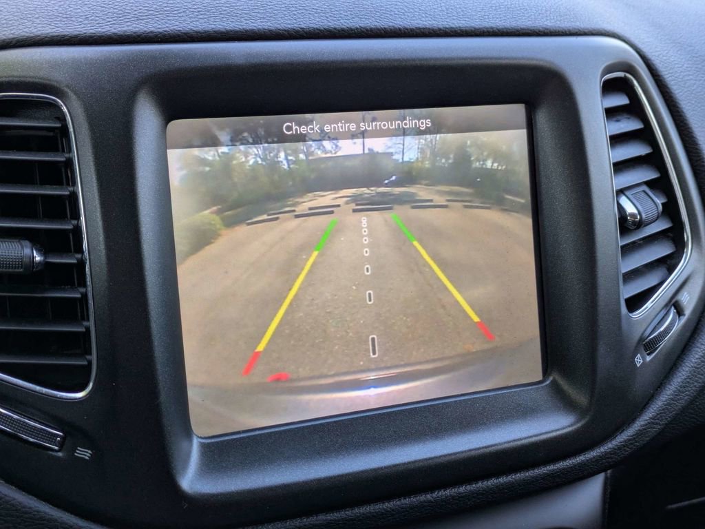 Used 2019 Jeep Compass Trailhawk image 21