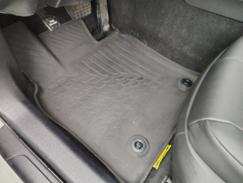 Used 2024 Toyota Camry SE FWD image 15