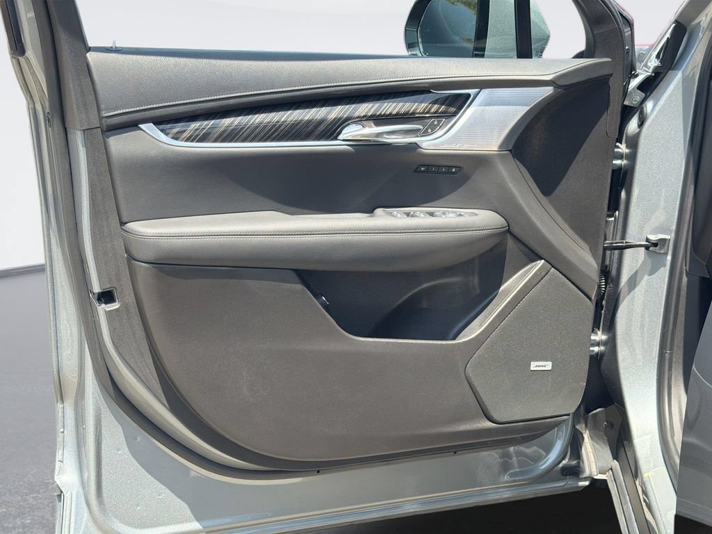 Certified 2023 Cadillac XT6 Premium Luxury FWD image 21