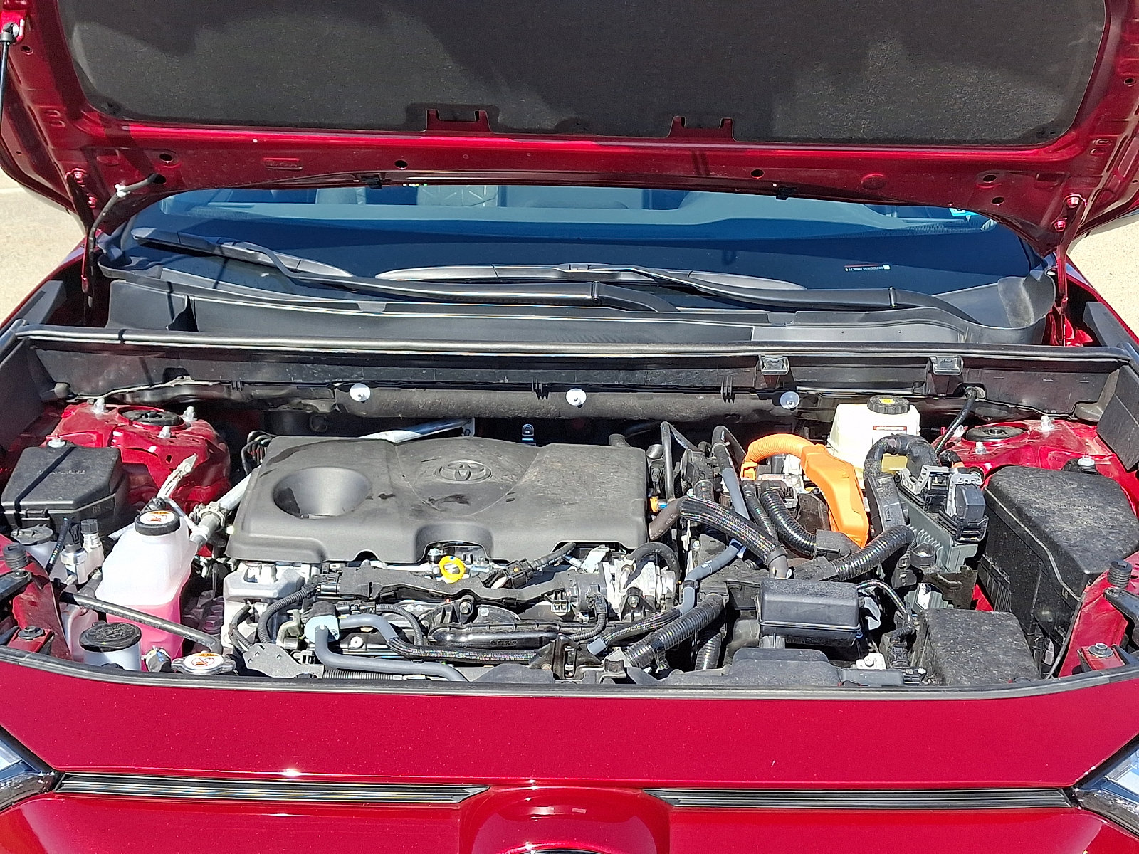 Used 2025 Toyota RAV4 XLE w/ Convenience Package image 26