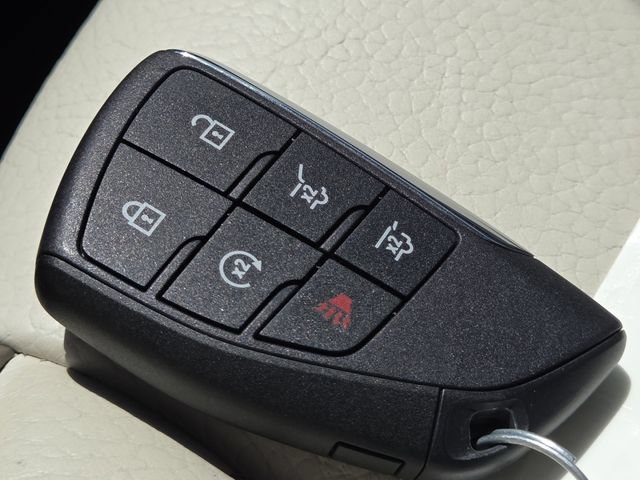 Used 2023 GMC Yukon Denali AWD/4WD image 40