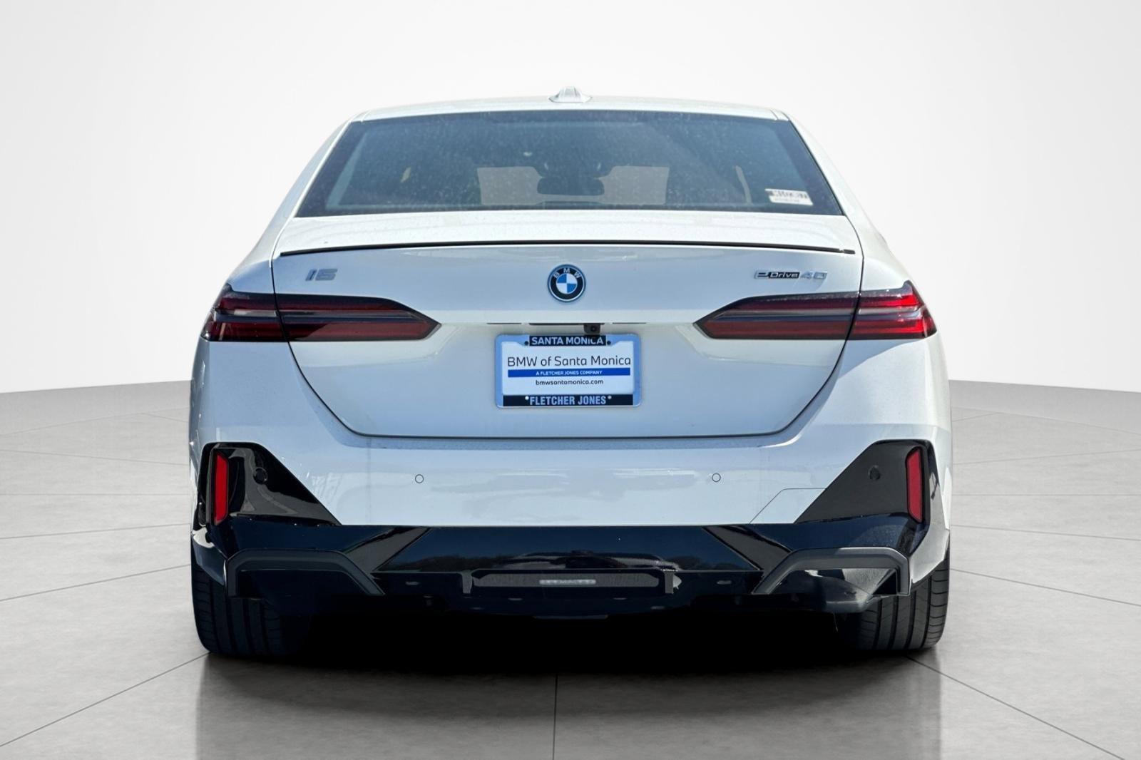 New 2026 BMW i5 M60 w/ M Sport Package RWD image 4