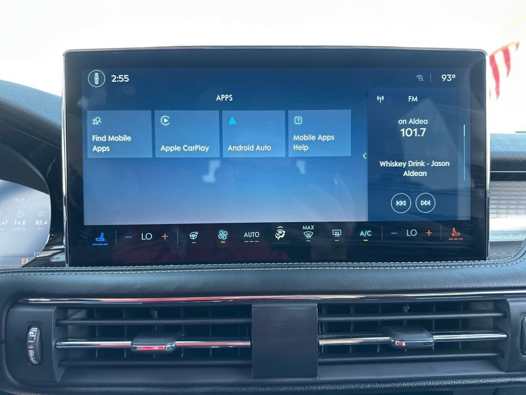 Used 2024 Lincoln Corsair AWD w/ Equipment Group 101A image 44