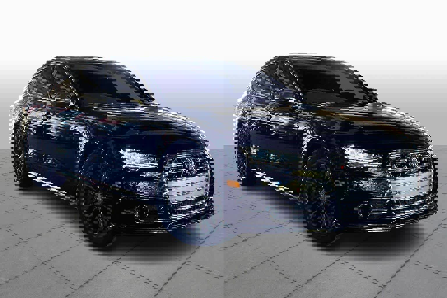 Used 2016 Audi S7 w/ Driver Assistance Package image 2