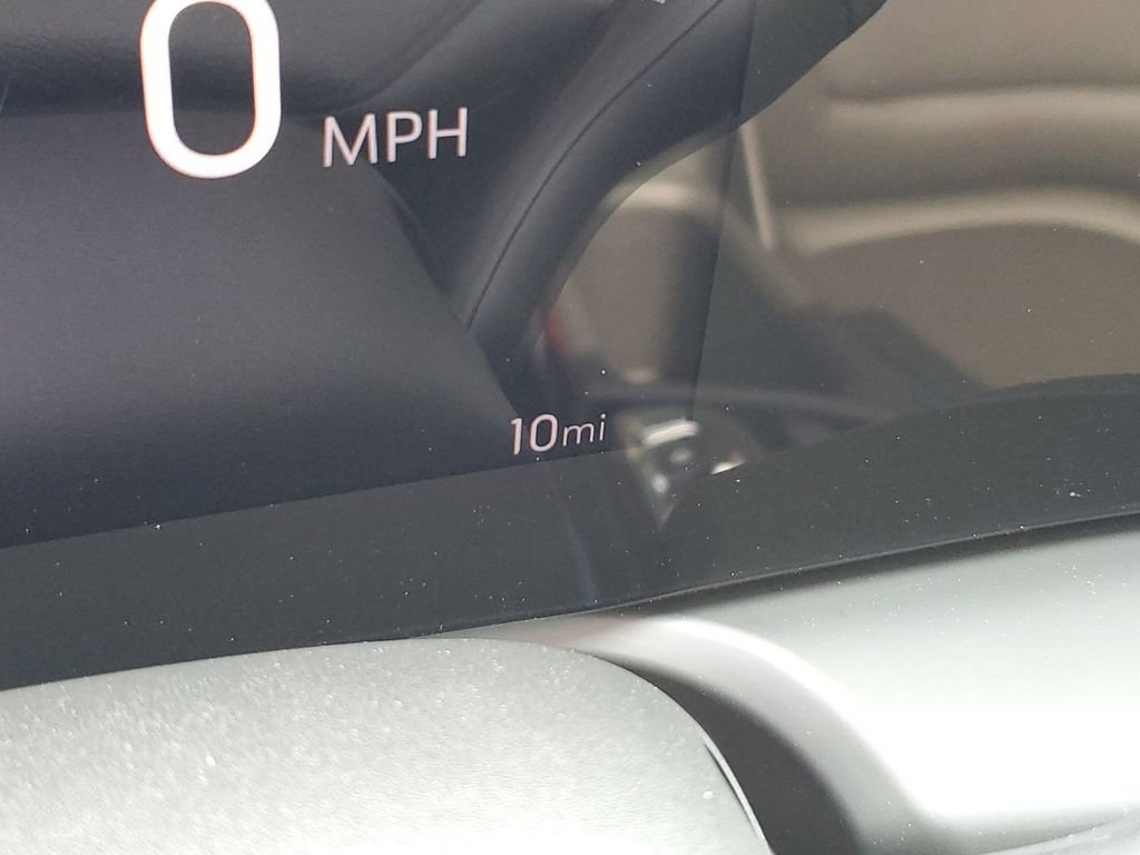 New 2025 Buick Encore GX Sport Touring w/ Comfort Package image 13