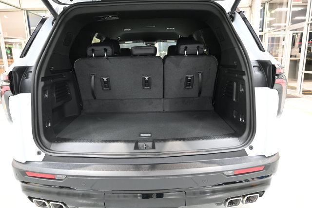 New 2027 Chevrolet Traverse LT w/ Midnight/Sport Edition FWD image 29