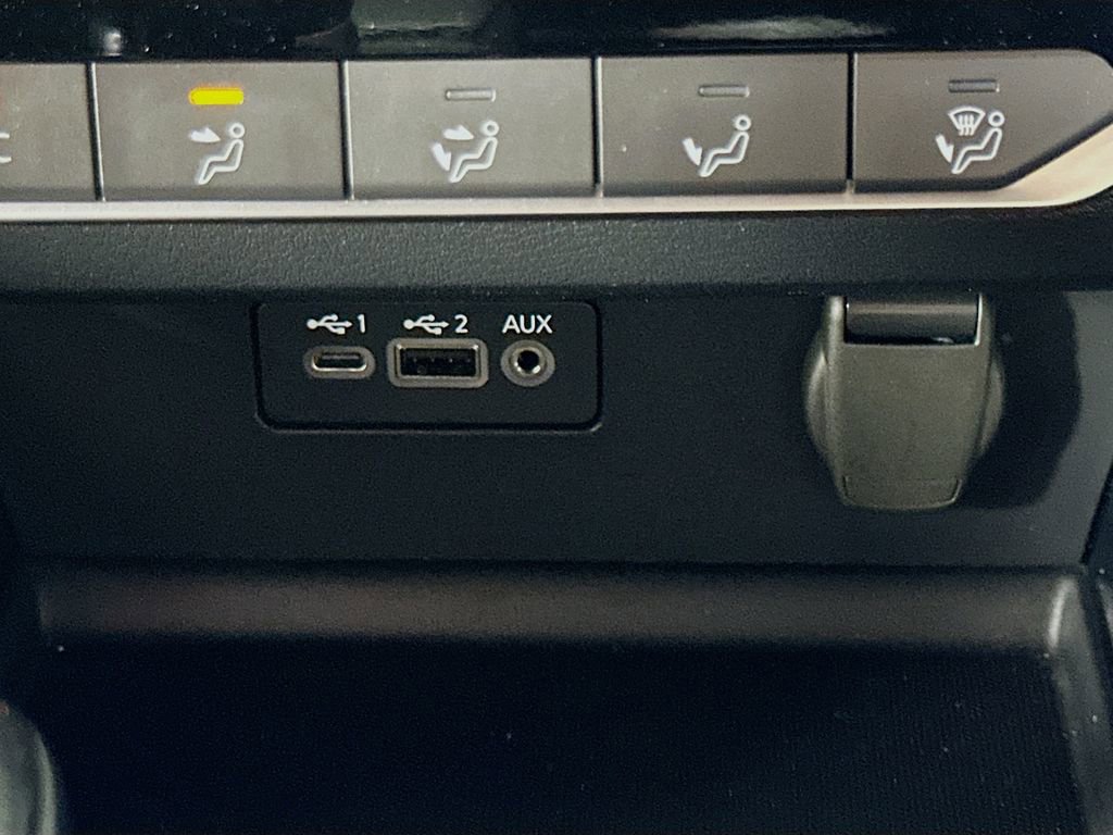 Used 2023 Nissan Altima 2.5 SR image 30