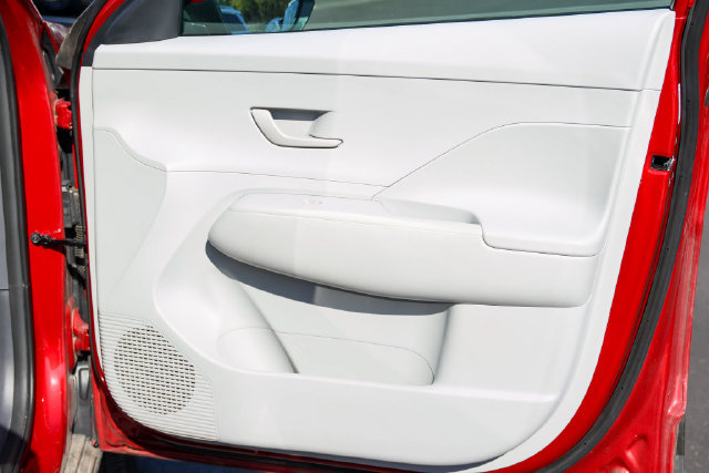 Used 2024 Hyundai Kona SEL w/ Convenience Package FWD image 13