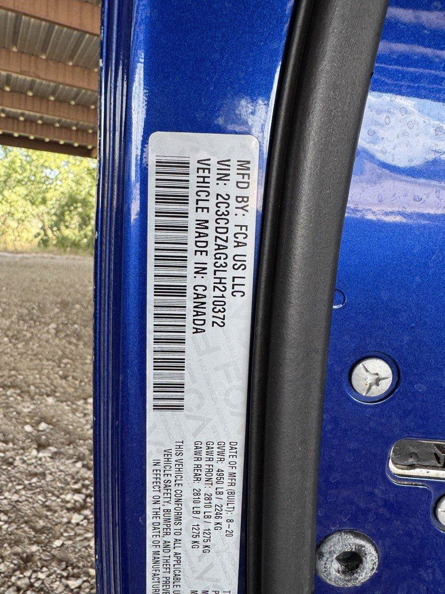 Used 2020 Dodge Challenger SXT RWD image 41