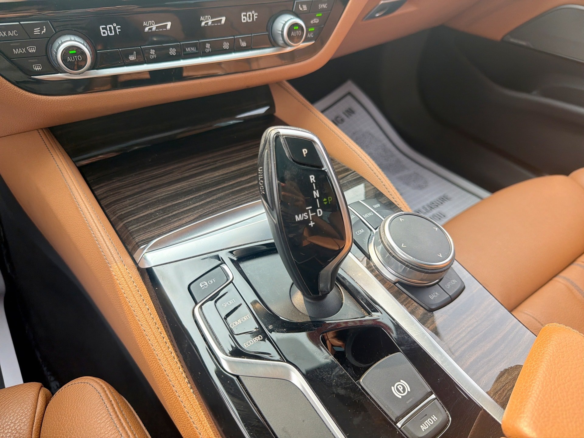 Used 2018 BMW 530i xDrive w/ M Sport Package AWD/4WD image 23