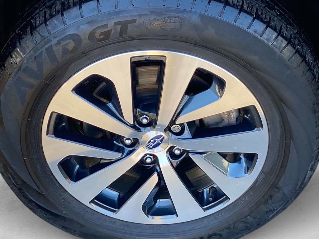 Used 2024 Subaru Outback Premium image 29