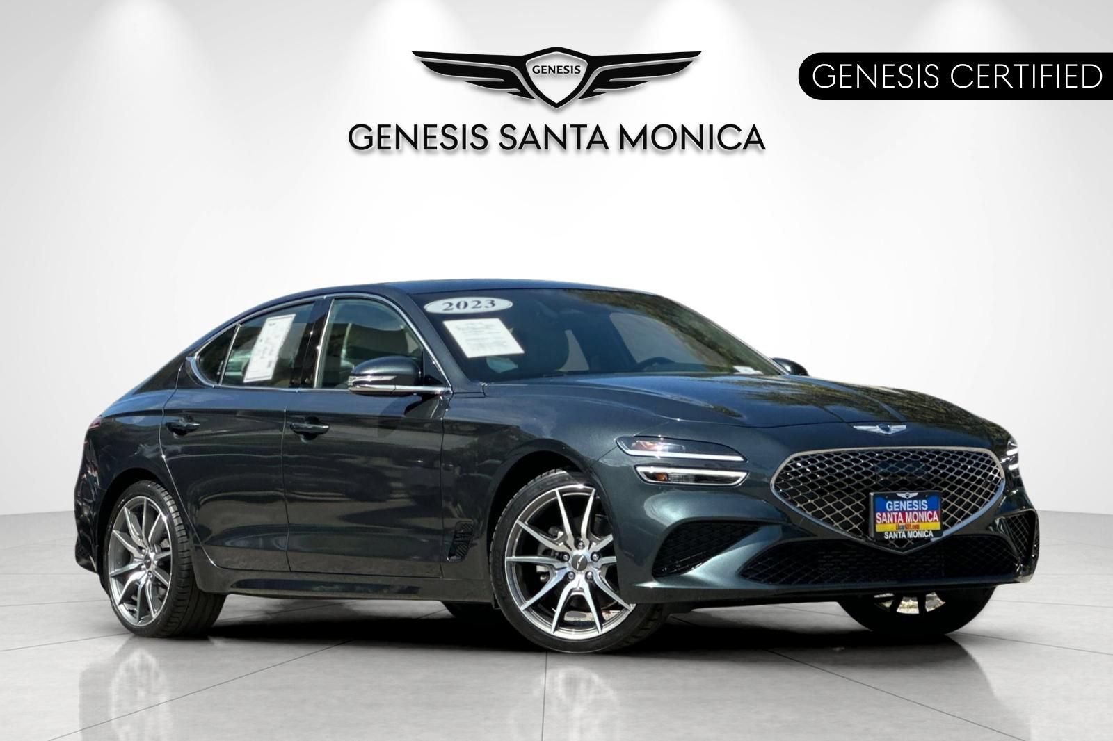 Used 2023 Genesis G70 2.0T RWD image 1