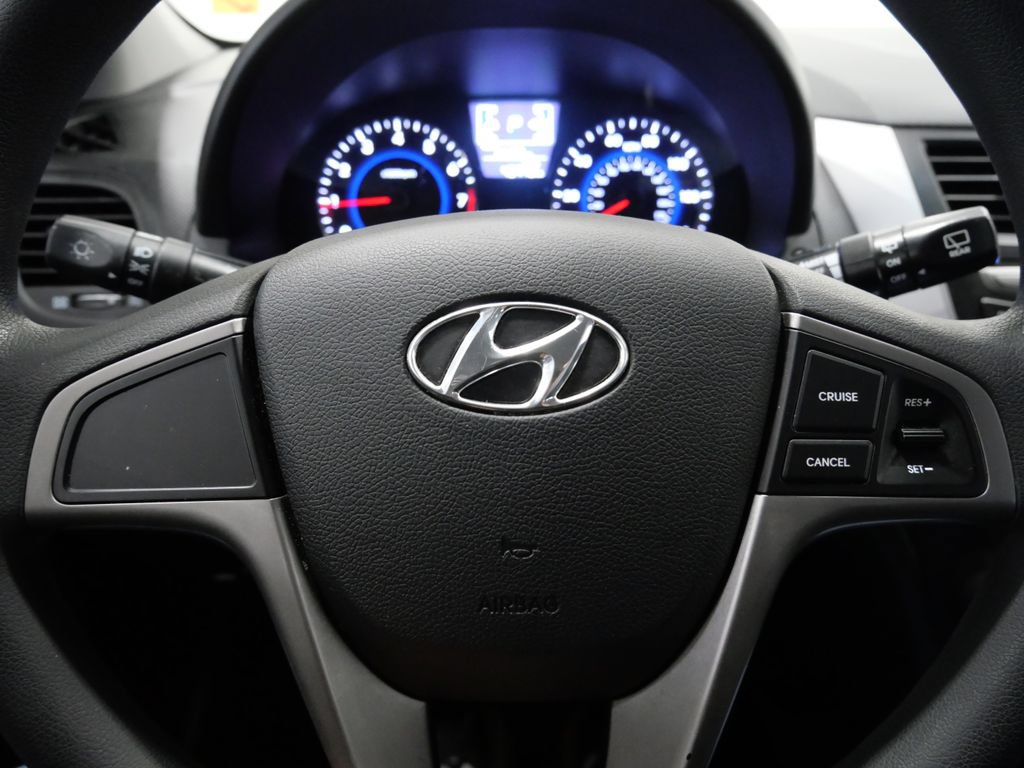Used 2017 Hyundai Accent SE FWD image 15