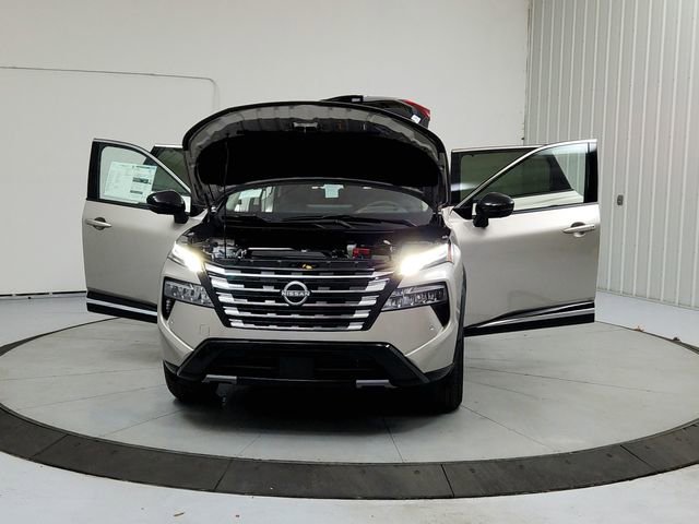 New 2026 Nissan Rogue Platinum w/ Platinum Premium Package image 10