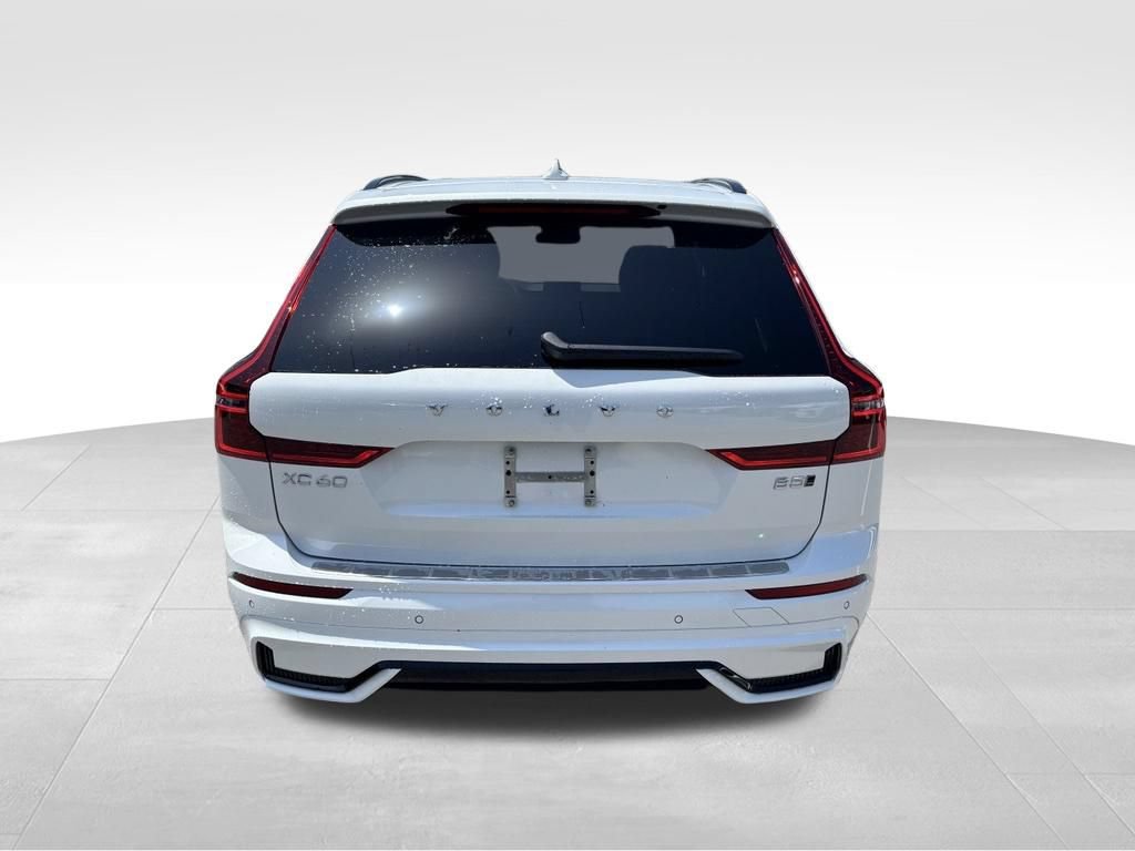 New 2026 Volvo XC60 B5 Plus w/ Protection Package Premier AWD/4WD image 5