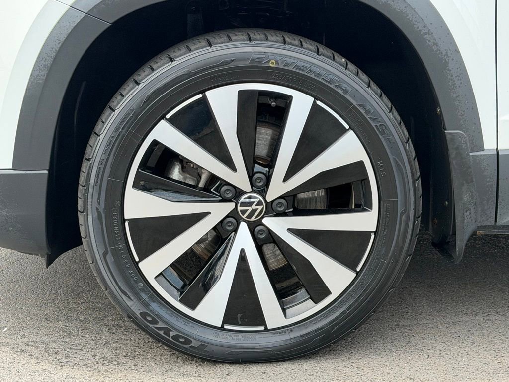 Used 2022 Volkswagen Taos SE AWD/4WD image 21