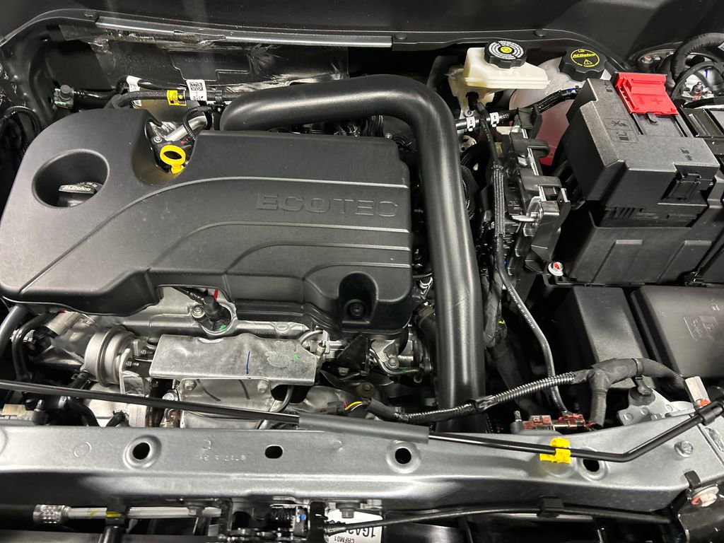 New 2026 GMC Terrain AT4 w/ LPO, Floor Liner Package image 24