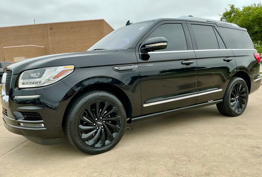 Used 2020 Lincoln Navigator Reserve w/ Equipment Group 208A Reserve AWD/4WD image 7