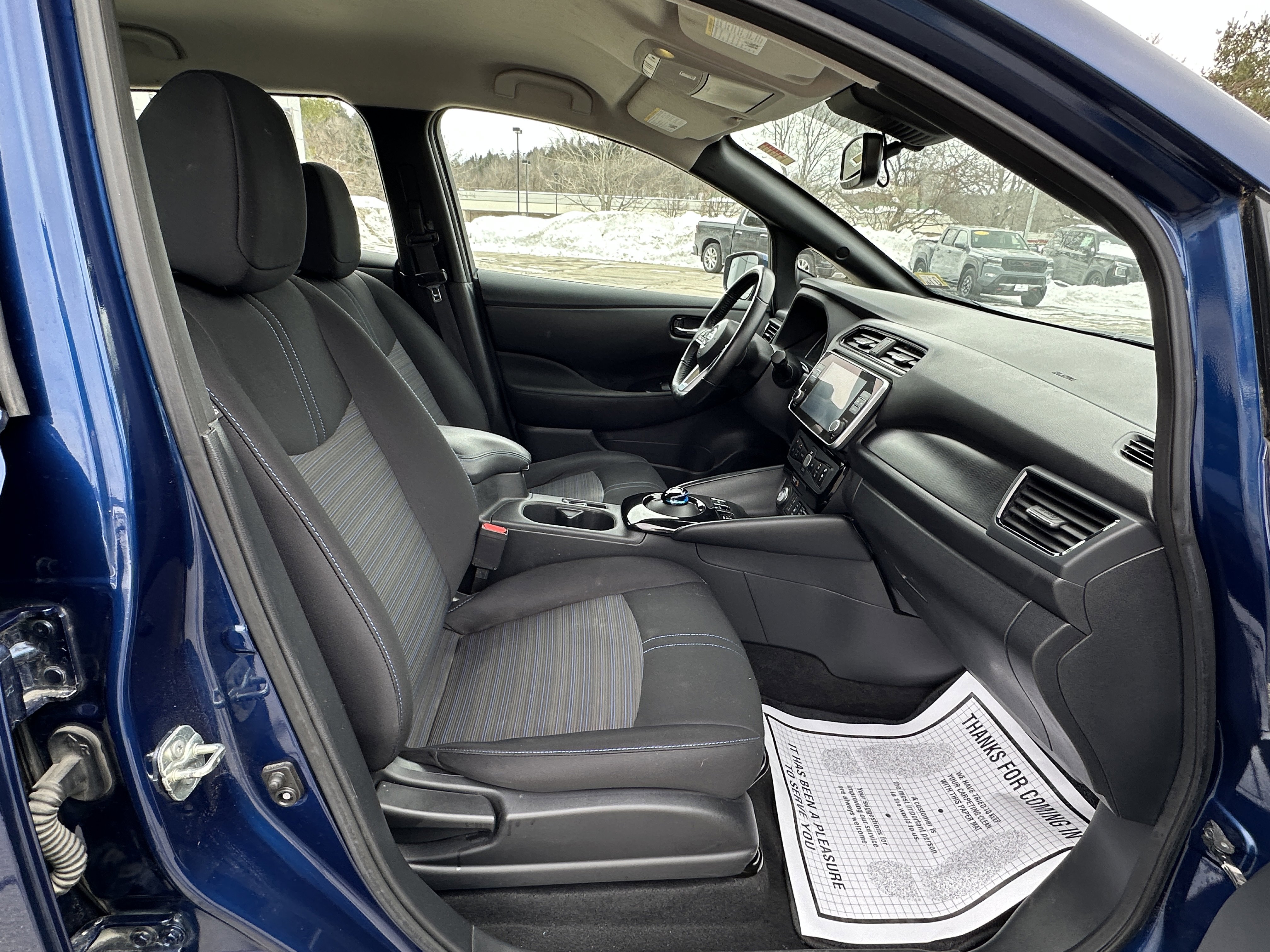 Used 2022 Nissan Leaf SV Plus image 17