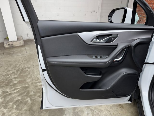Used 2023 Chevrolet Blazer LT image 10