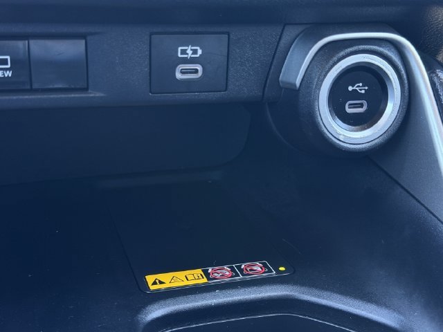 Certified 2024 Toyota Grand Highlander FWD image 20