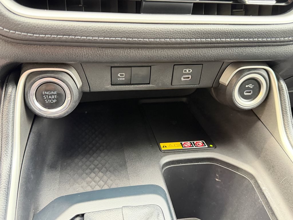 Used 2024 Toyota Grand Highlander AWD image 23