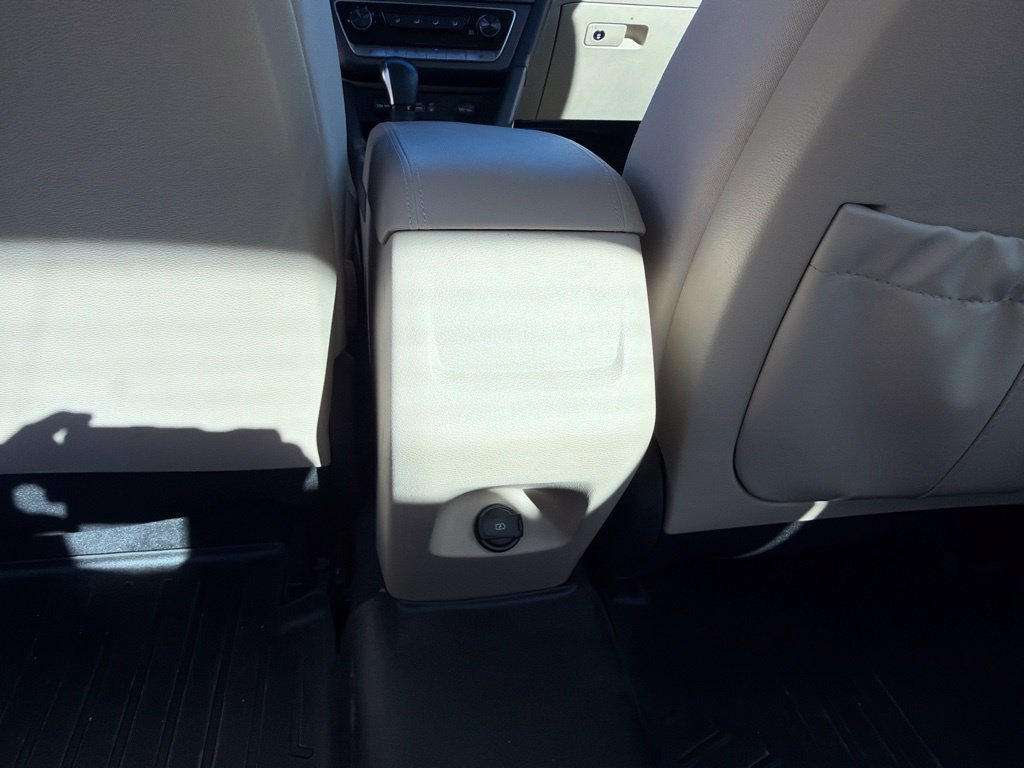 Used 2018 Hyundai Sonata SEL FWD image 16