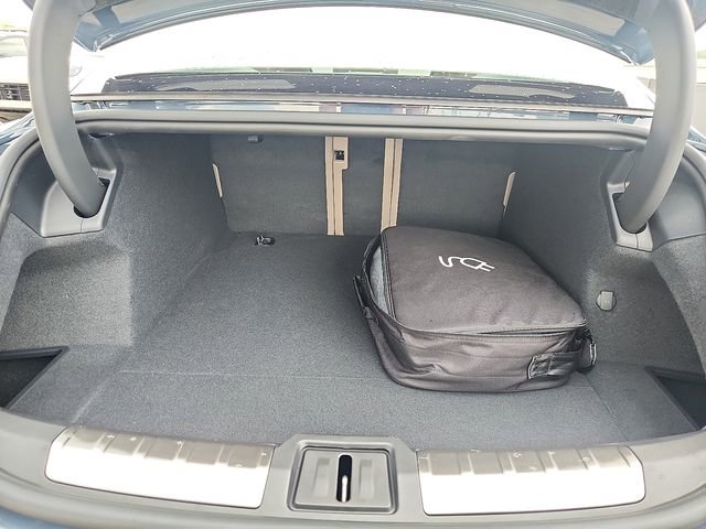 New 2026 Porsche Taycan image 23