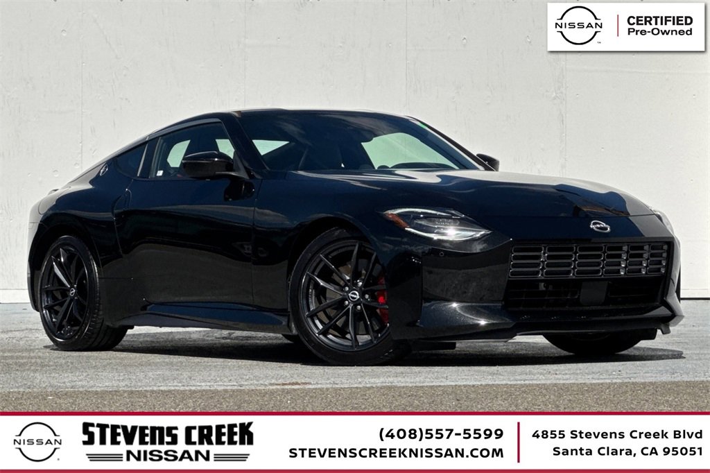 Certified 2025 Nissan Z Performance w/ Floor Mat Package image 1