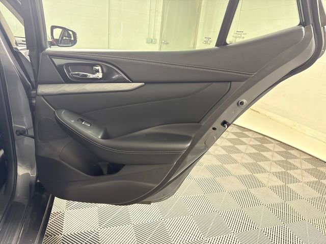 Used 2017 Nissan Maxima 3.5 SL FWD image 16