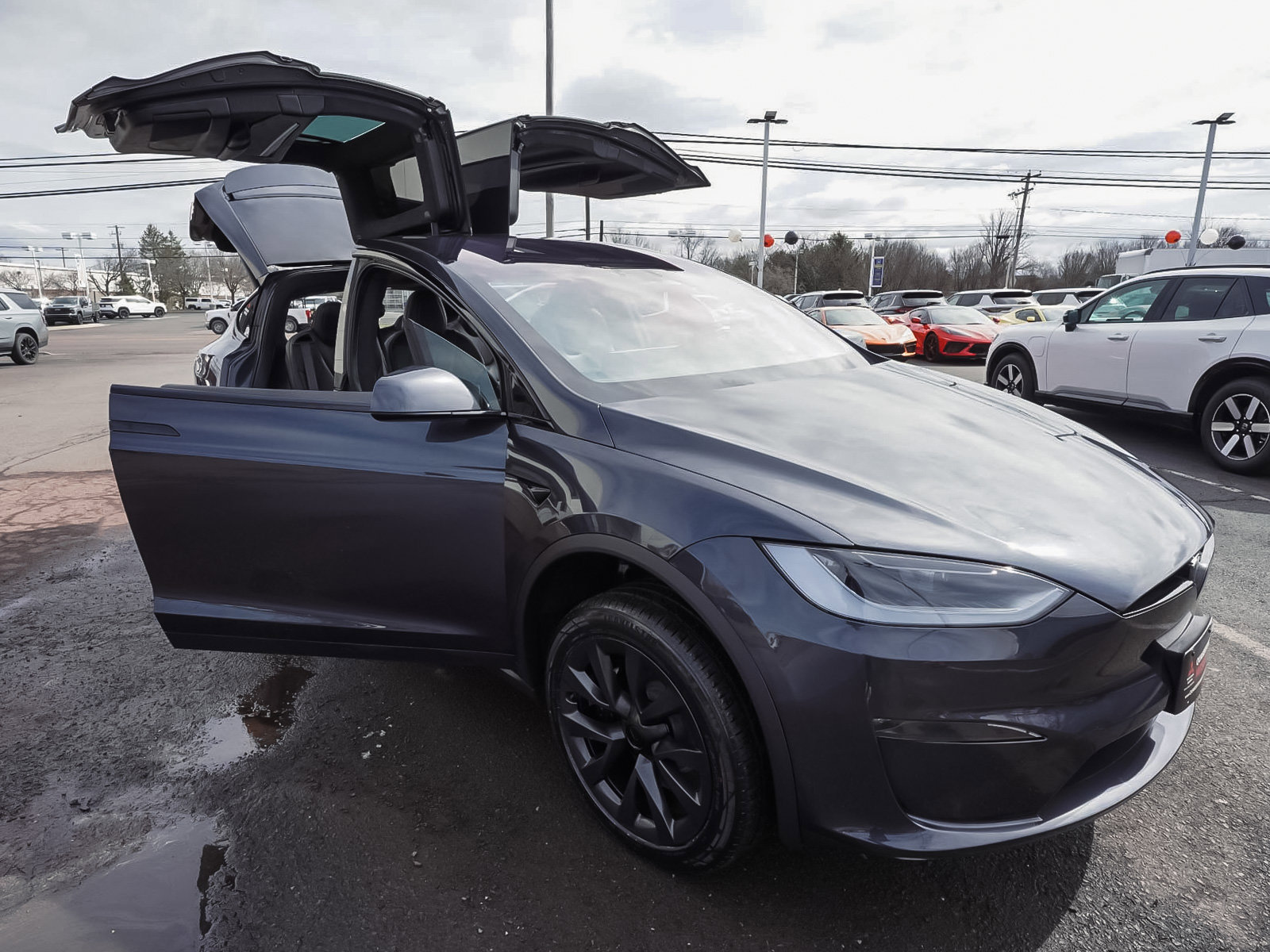 Used 2024 Tesla Model X image 55