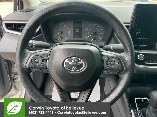 Used 2025 Toyota Corolla LE FWD image 22