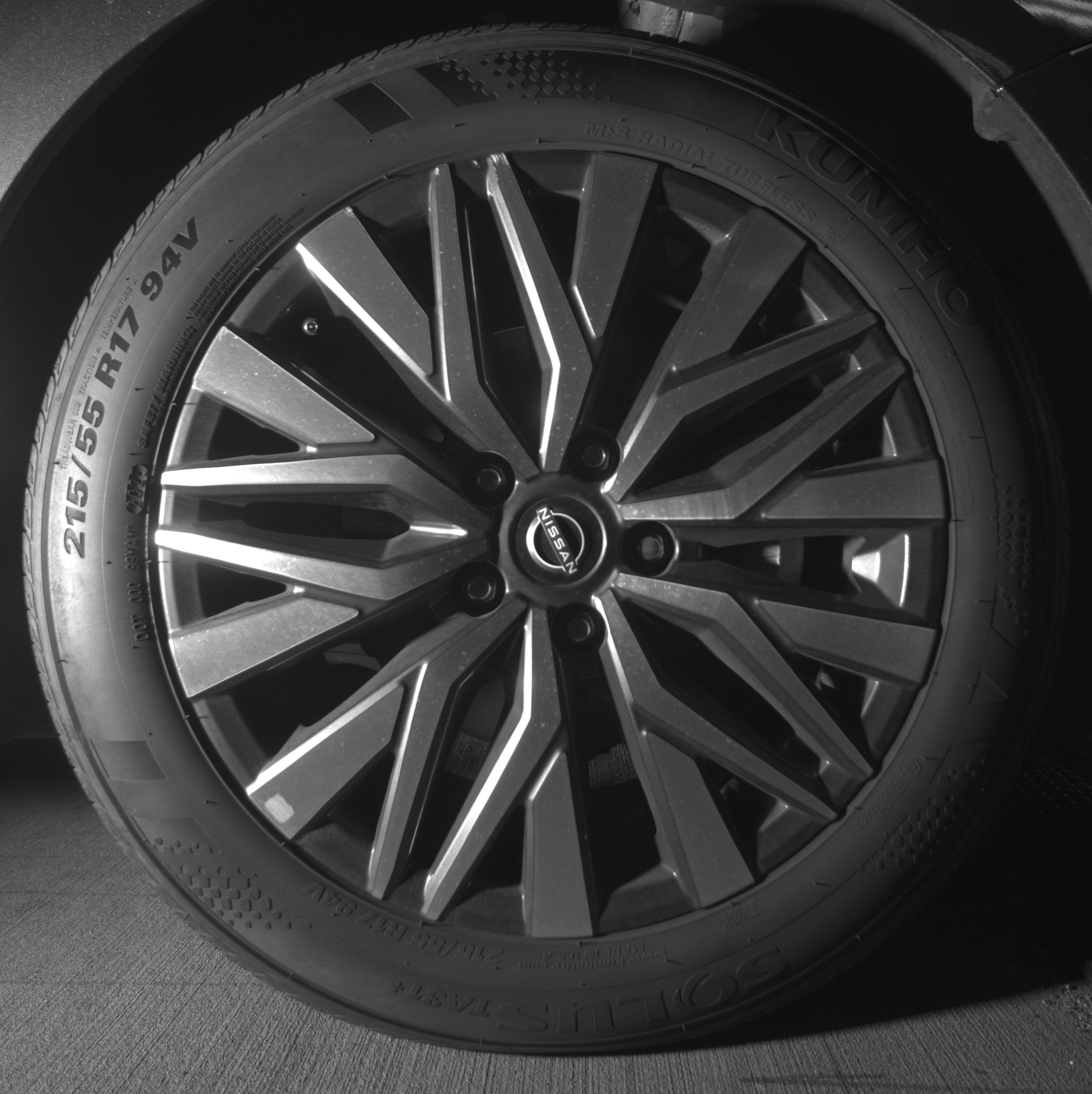 Used 2025 Nissan Altima 2.5 SV image 13