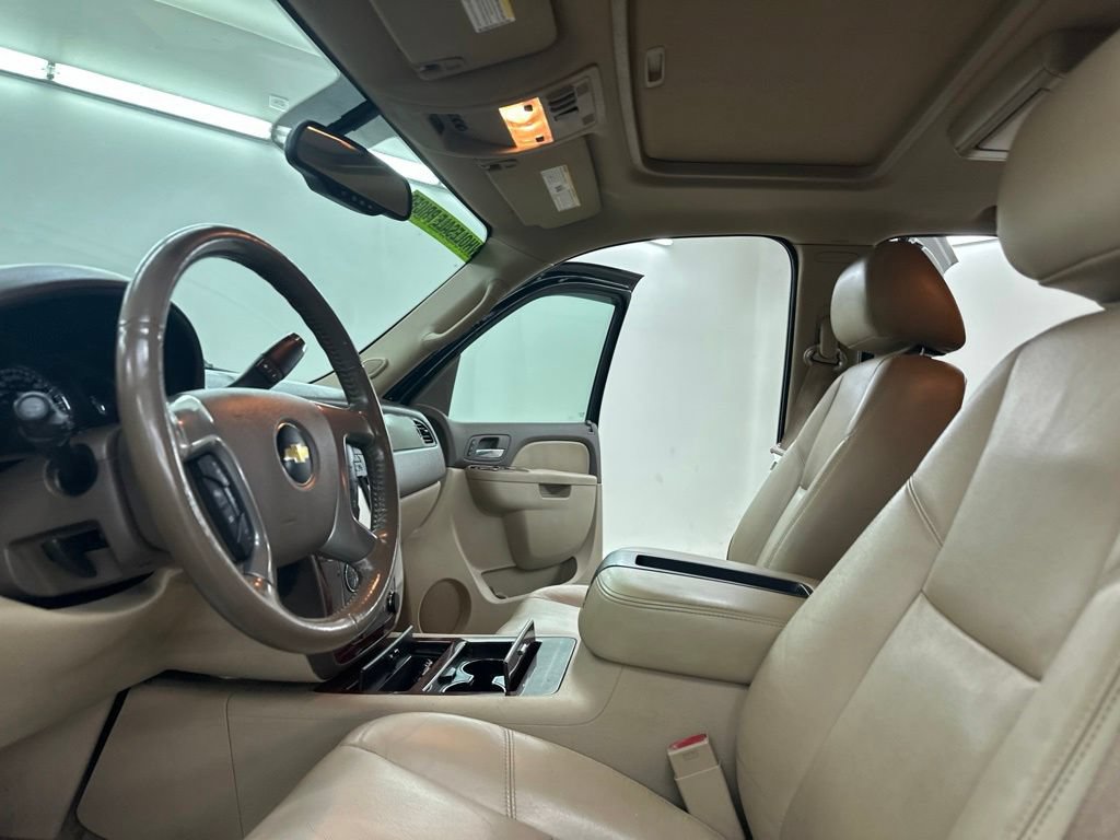 Used 2012 Chevrolet Tahoe LTZ AWD/4WD image 39