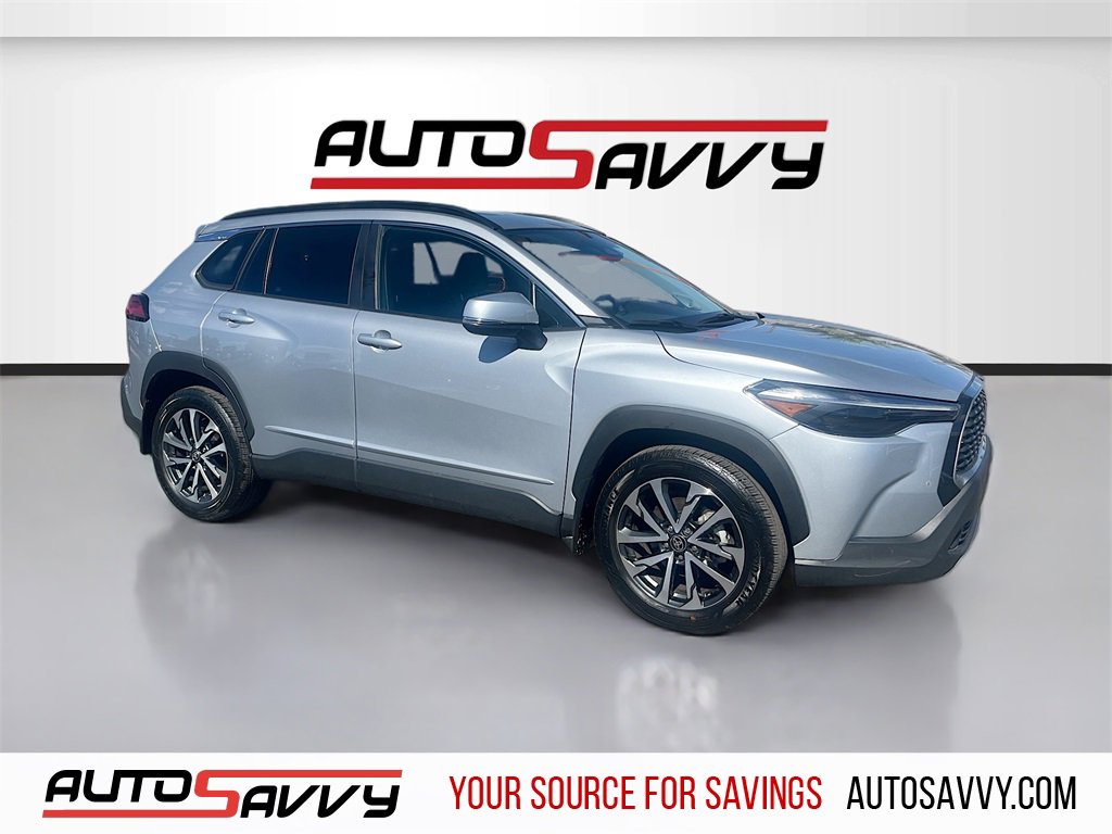 Used 2024 Toyota Corolla Cross XLE