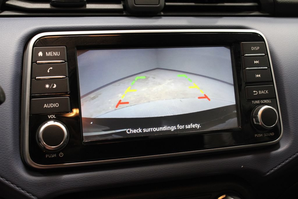 Certified 2024 Nissan Versa SV FWD image 3