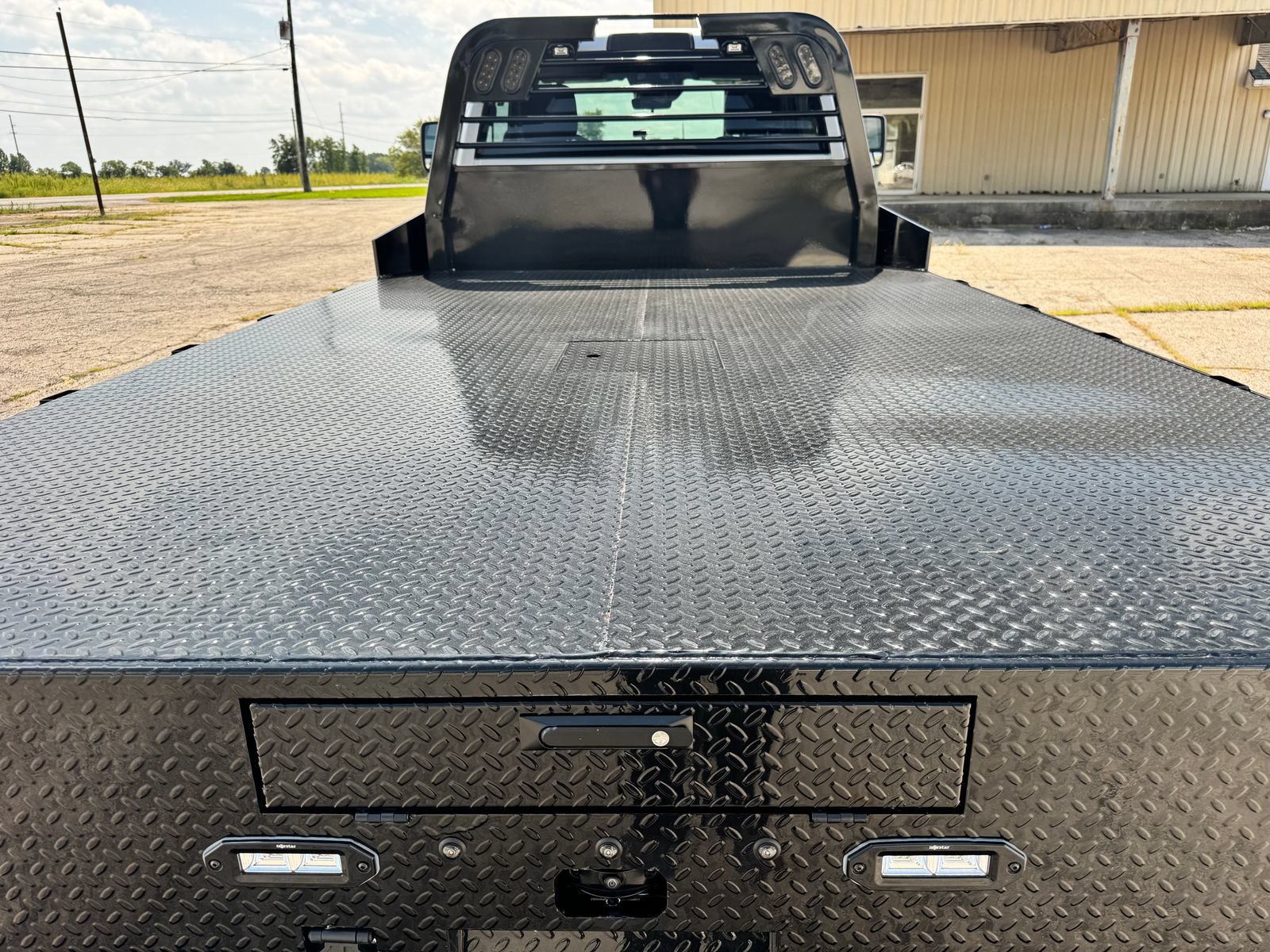 New 2026 RAM 5500 4x4 Regular Cab image 6