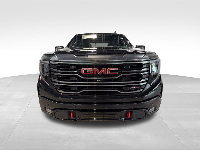 Used 2023 GMC Sierra 1500 AT4 w/ AT4 Premium Package AWD/4WD image 2
