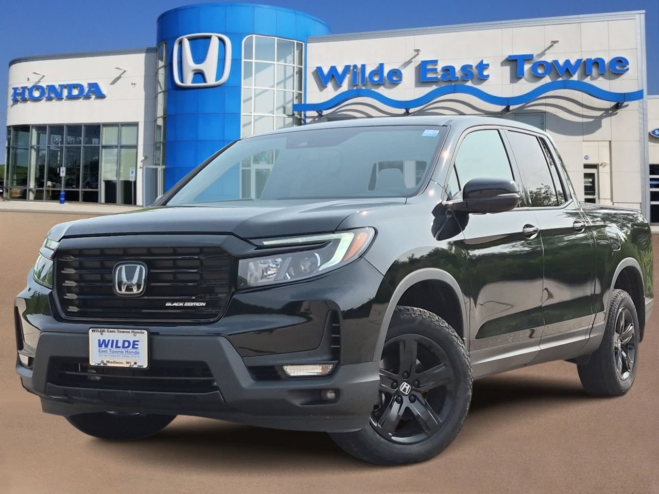 Certified 2023 Honda Ridgeline Black Edition image 1