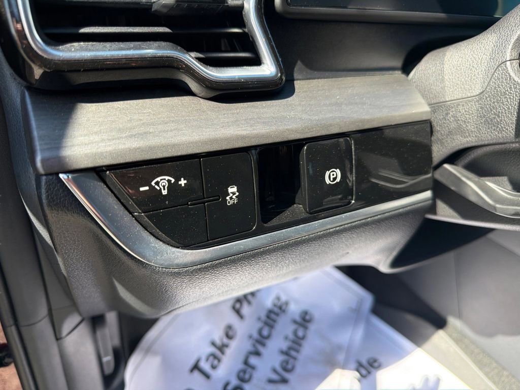 Used 2023 Kia Sportage X-Line image 23