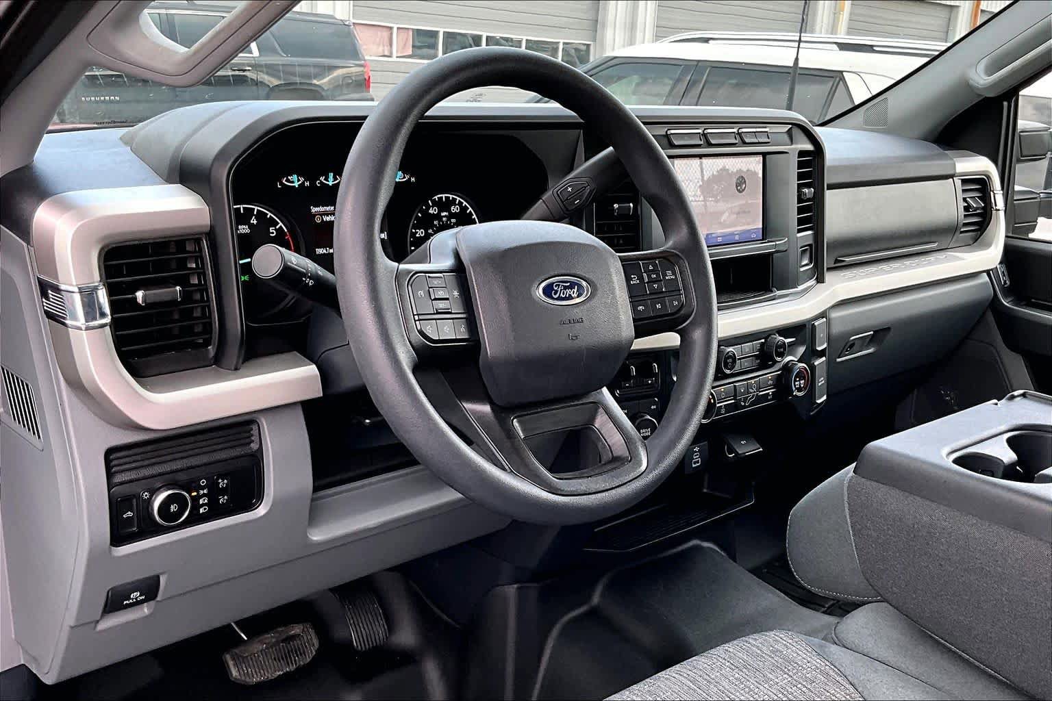 Used 2023 Ford F250 XLT w/ 360-Degree Camera Package AWD/4WD image 18