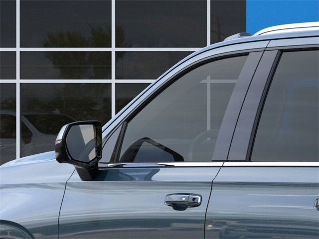 New 2026 Chevrolet Suburban Premier w/ Sun And Tow Package image 12