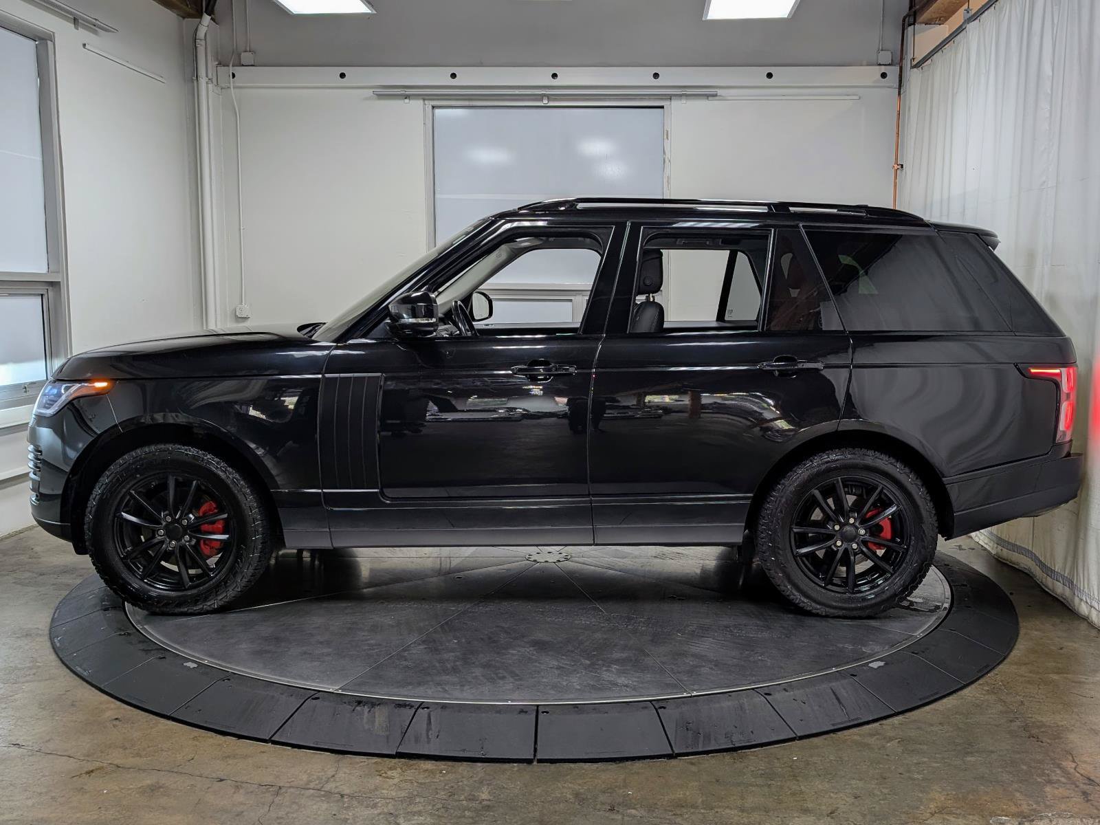 Used 2020 Land Rover Range Rover AWD/4WD image 6
