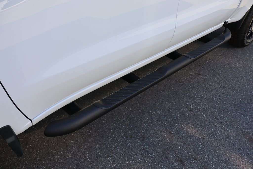 Used 2025 Chevrolet Silverado 1500 Custom Trail Boss w/ Turbomax Blackout Package image 11