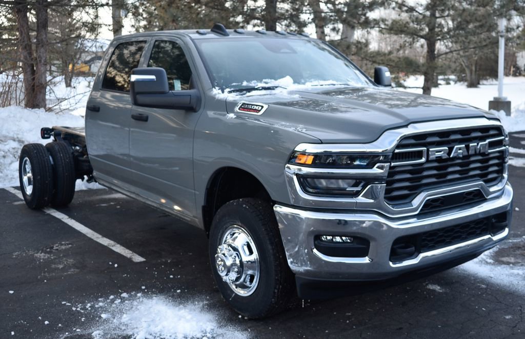 New 2026 RAM 3500 Tradesman w/ Chrome Appearance Group A image 9