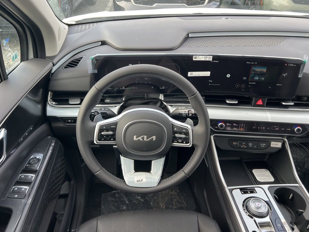 New 2026 Kia Carnival SX w/ SX Dark Edition Package image 12