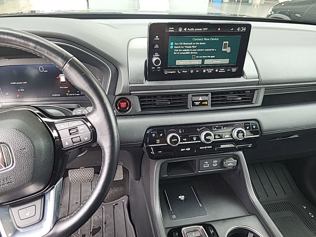 Used 2023 Honda Pilot Elite image 7