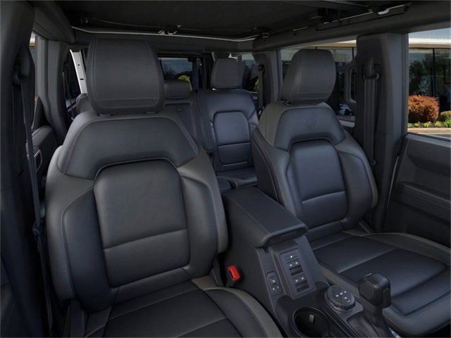 New 2025 Ford Bronco Outer Banks image 10