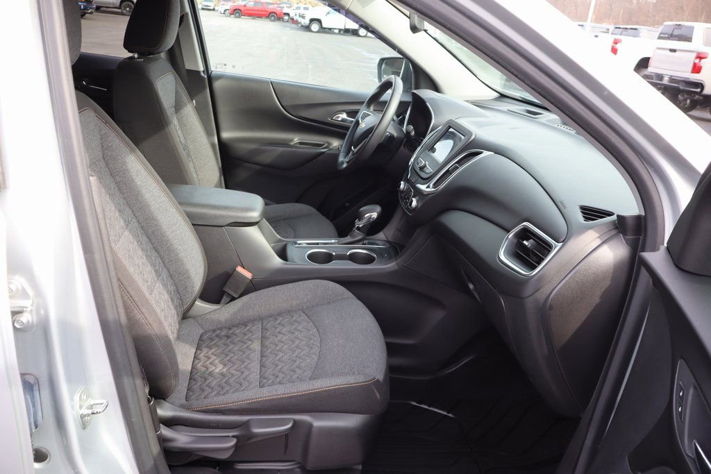 Used 2022 Chevrolet Equinox LT FWD image 17