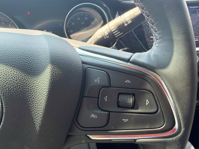 Used 2022 Buick Encore GX Select FWD image 30